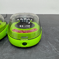 Fisherbrand Sprout Plus Mini Centrifuge image 3